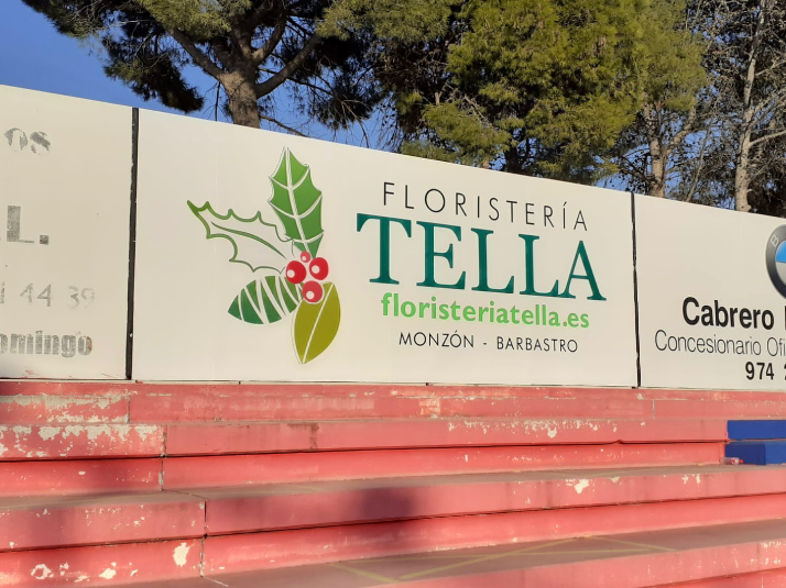 Floristeria Tella en el Isidro Calderon del Atletico de Monzon 