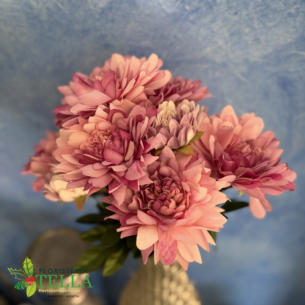 Ramo Dahlias 52 cm